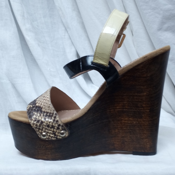 Final Sale  - JEAN-MICHEL CAZABAT Snakeskin/Wood Platform Wedge - Picture 9 of 9